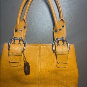 Chic Yellow Leather Shoulder Bag